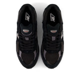New Balance 2002r Black Magnet GORETEX