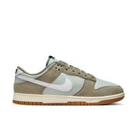 Nike Dunk Low SE "Olive Gum"