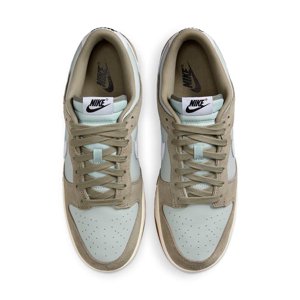 Nike Dunk Low SE "Olive Gum"