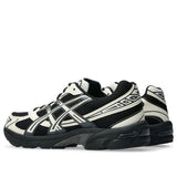 ASICS 1130 Black & White