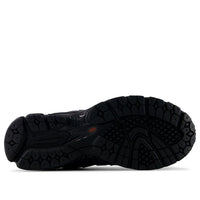 New Balance 1906r Black Hot Tomato