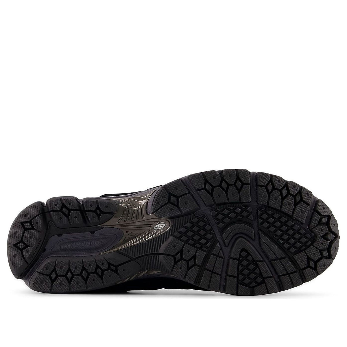 New Balance 2002r Black Magnet GORETEX