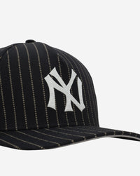 New Era NY Yankees Pinstripe Black
