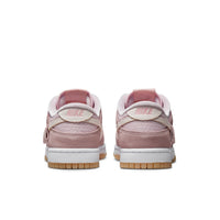 Nike Dunk Low Teddy Bear W