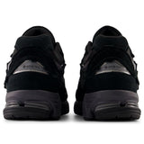 New Balance 2002r Black Magnet GORETEX