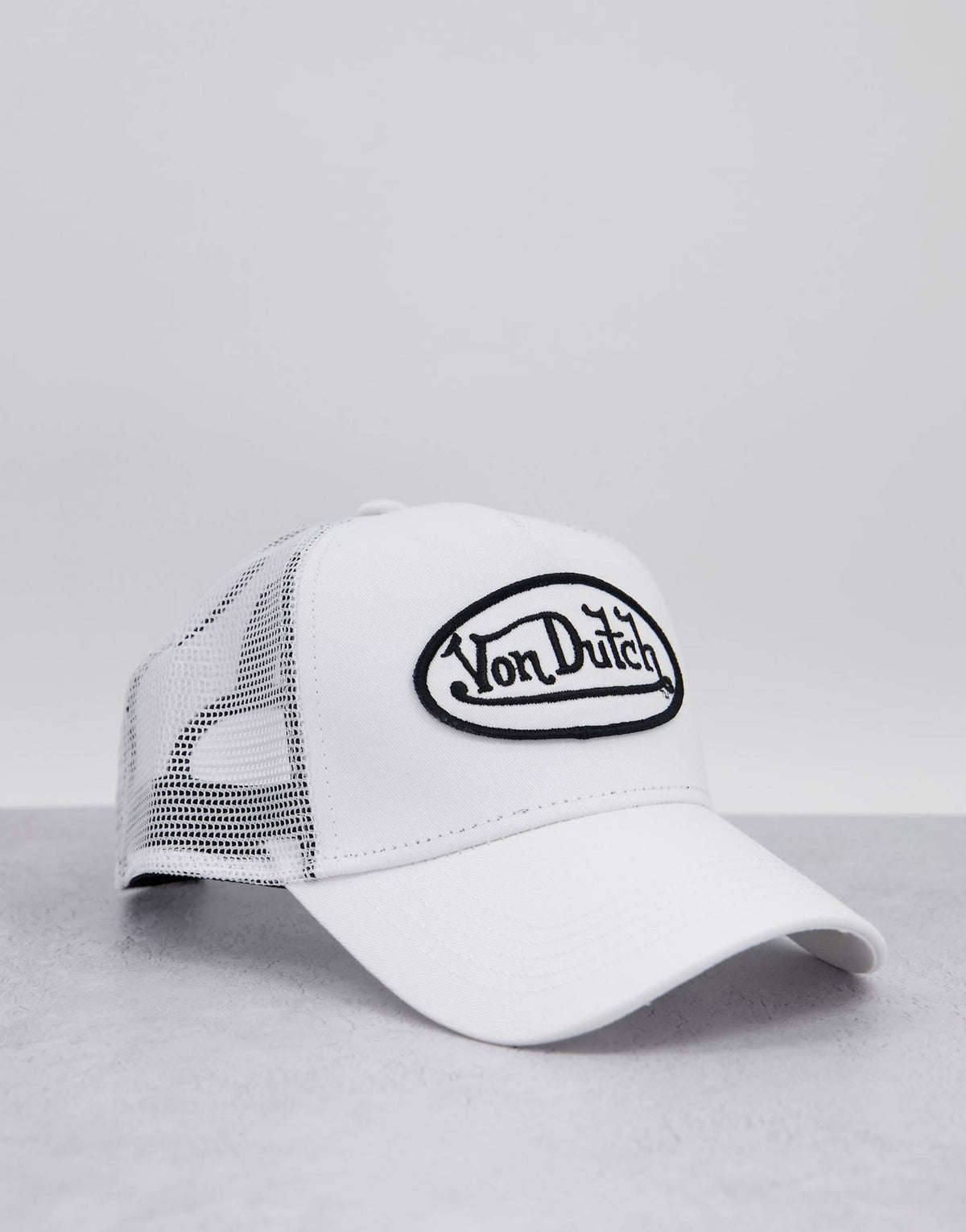 Von Dutch Trucker Cap White Black