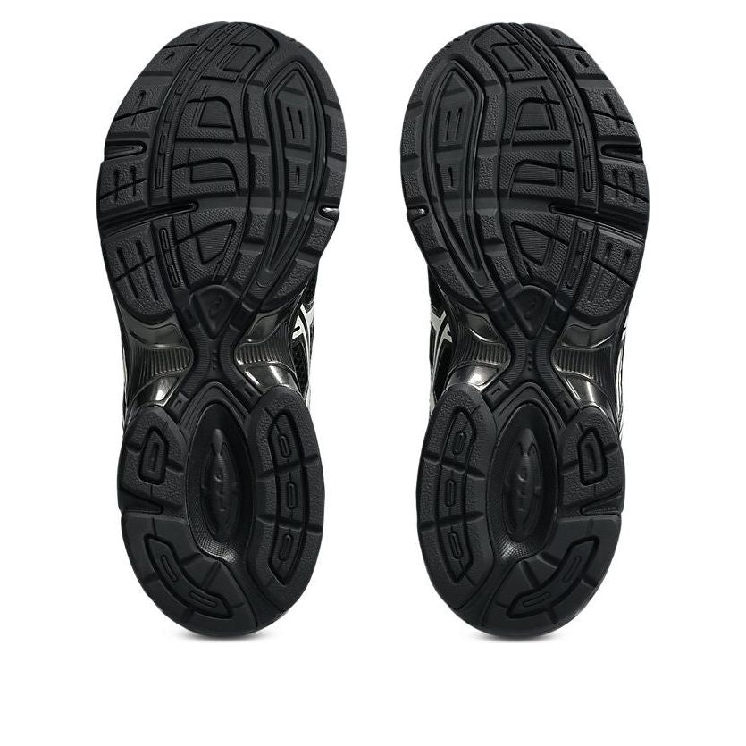 ASICS 1130 Black & White