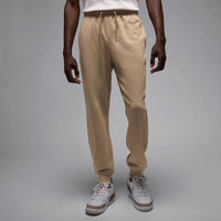 Jogger Jordan Brown