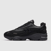 New Balance 1000 Triple Black
