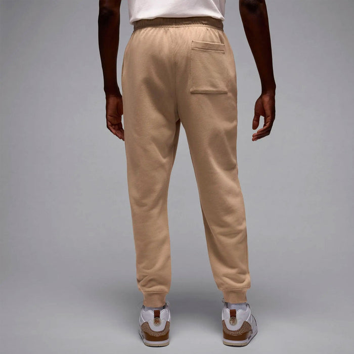 Jogger Jordan Brown