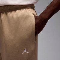 Jogger Jordan Brown