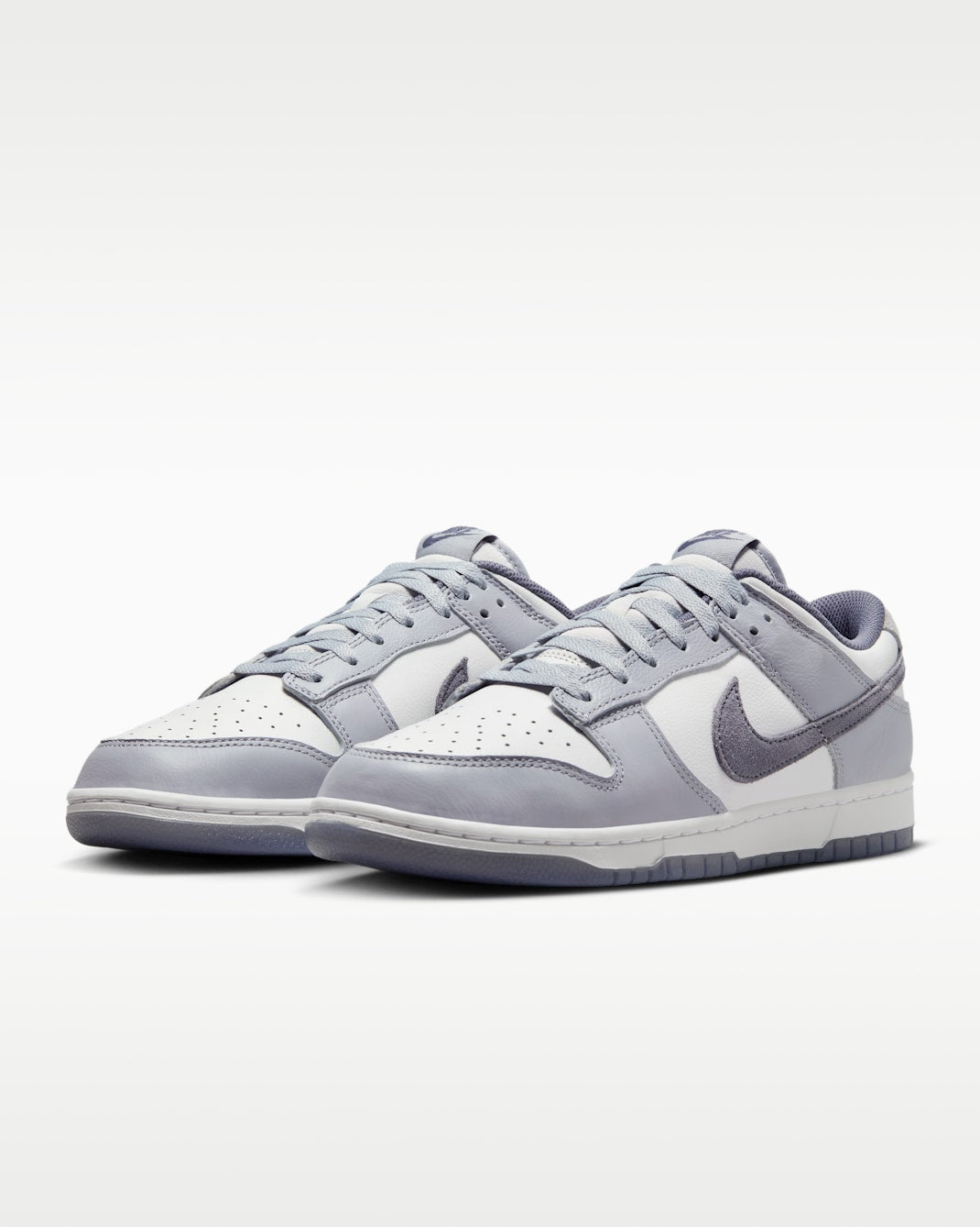 Nike Dunk Low Light Carbon