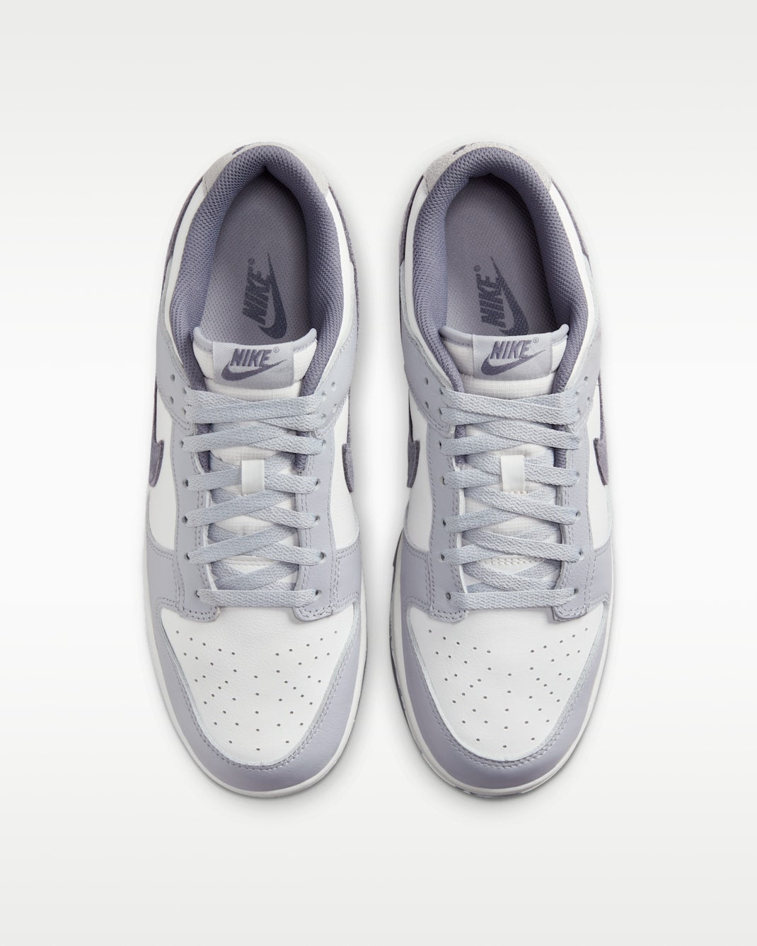 Nike Dunk Low Light Carbon