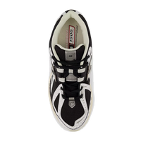 New Balance 1906r Black & White