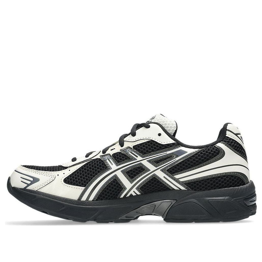 ASICS 1130 Black & White